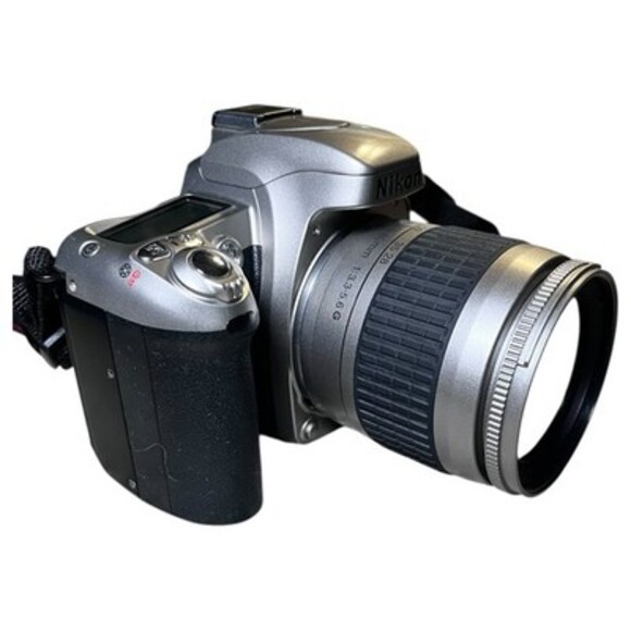 Nikon F75 35mm Film SLR Camera & AF Nikkor 28-80mm 1:3.3-5.6G Lens - Picture 8 of 16